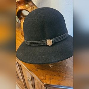 Vince Camuto Women's Black Hat